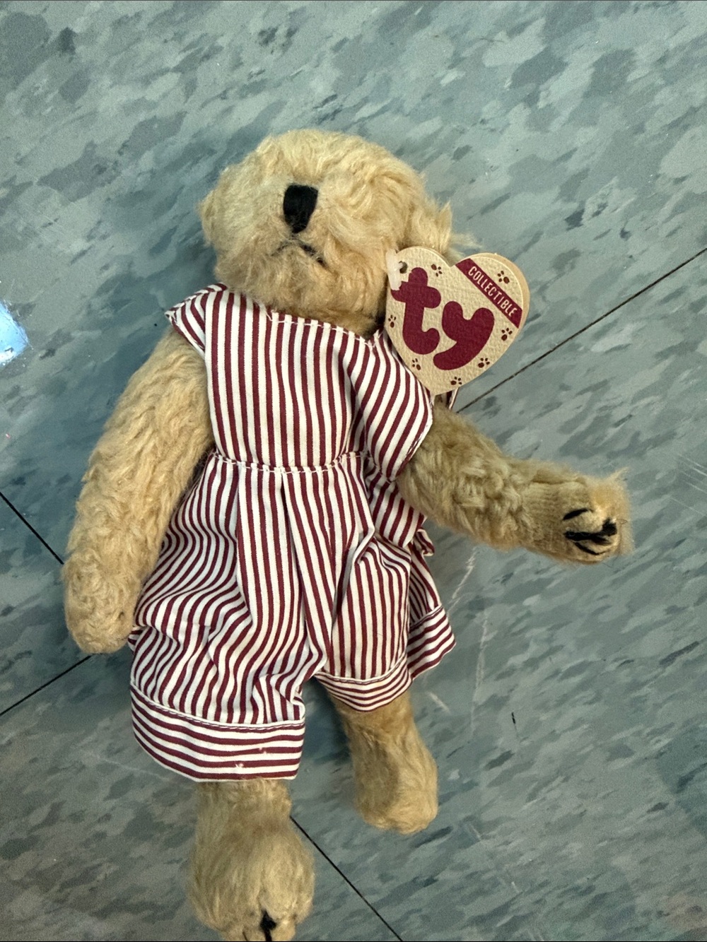 Vintage TY 1993 Tiny Tim jointed flush bear.